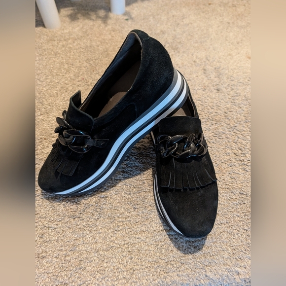Black Suede Softwave Loafers Size 39.5 - Picture 1 of 3
